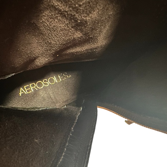 Womens Aerosoles Plumming Bird Fringe Wedge Ankle
Boots - Dark Tan Suede size6.5 - Picture 14 of 15